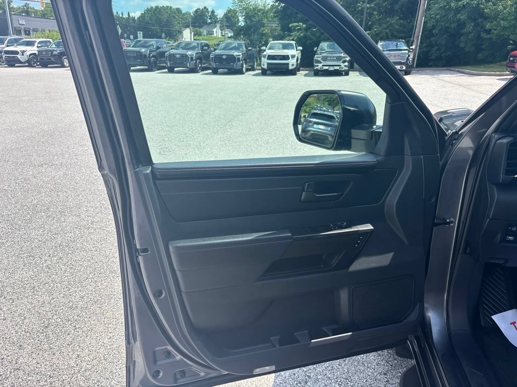 Used 2025 Toyota Sequoia TRD Pro AWD/4WD image 29