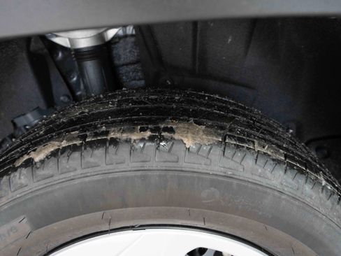 New 2025 Toyota RAV4 LE image 30