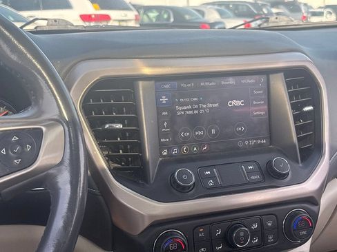 Used 2020 GMC Acadia Denali w/ Denali Ultimate Package AWD/4WD image 11