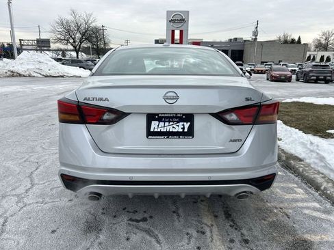 New 2025 Nissan Altima 2.5 SL AWD/4WD image 7