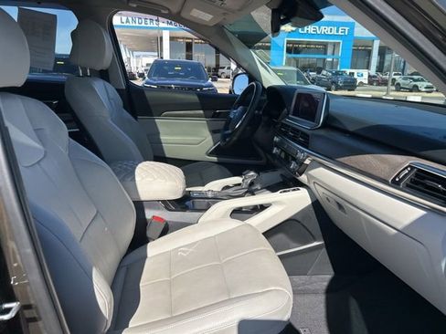 Used 2022 Kia Telluride EX w/ EX Premium Package image 29