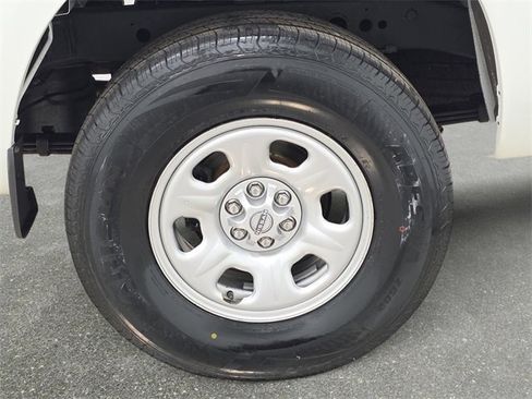 Used 2023 Nissan Frontier S w/ Technology Package image 30