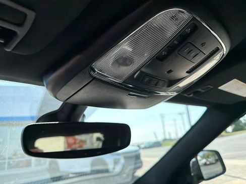 Used 2020 Jeep Grand Cherokee Limited w/ Premium Lighting Group AWD/4WD image 28