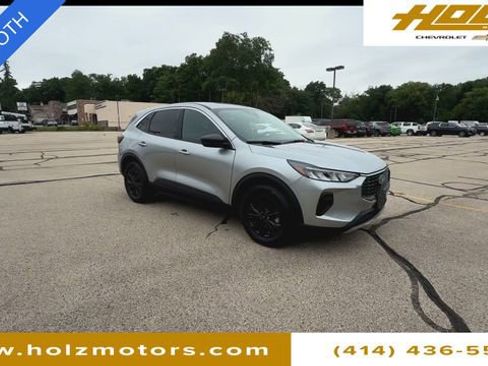 Used 2023 Ford Escape Active image 3