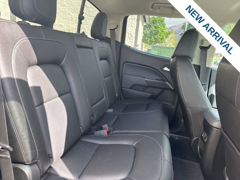 Used 2022 Chevrolet Colorado Z71 AWD/4WD image 10