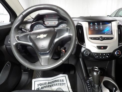 Used 2017 Chevrolet Cruze LS image 11