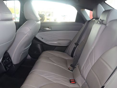 Used 2021 Toyota Avalon Limited w/ Advanced Safety Package FWD image 31