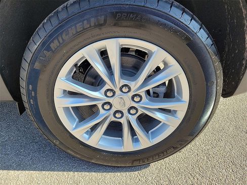 New 2025 Cadillac XT5 Luxury w/ LPO, Floor Liner Package image 10