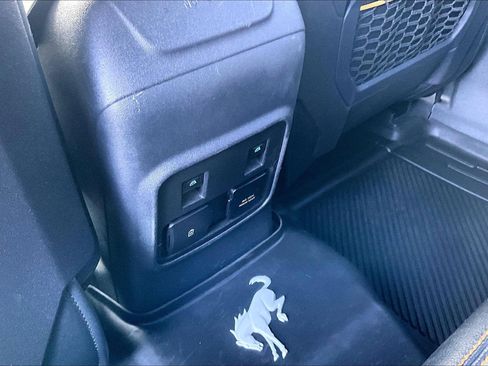 Used 2021 Ford Bronco Badlands image 30