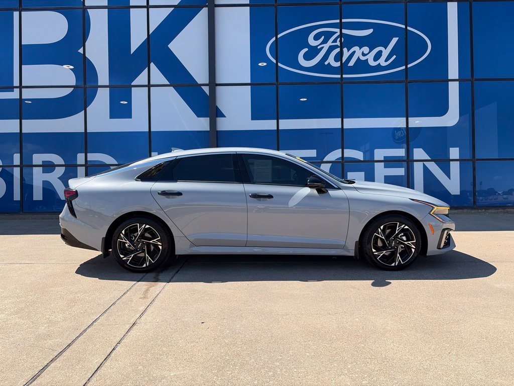 Used 2026 Kia K5 GT-Line w/ GT-Line Red Interior Package FWD image 8