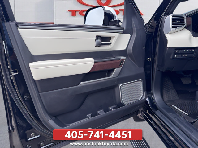 Used 2023 Toyota Sequoia Capstone AWD/4WD image 26