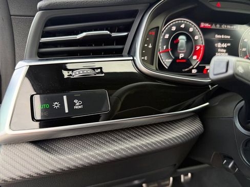 Used 2024 Audi SQ8 Premium Plus image 23
