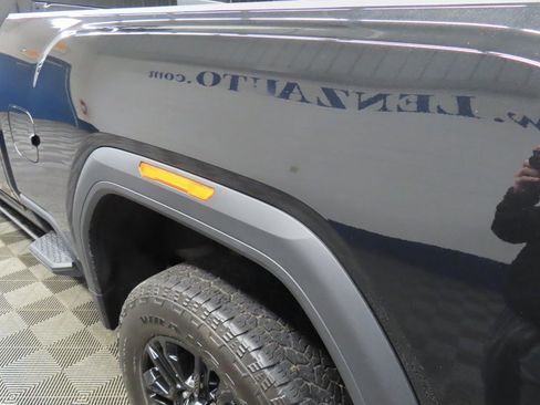 Used 2023 GMC Sierra 2500 Denali w/ Denali Black Diamond Edition image 41