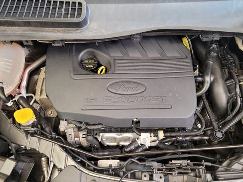 Used 2018 Ford Escape SE image 30