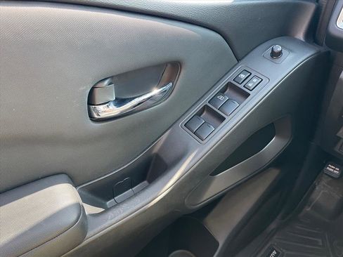 Used 2024 Nissan Frontier SV AWD/4WD image 20