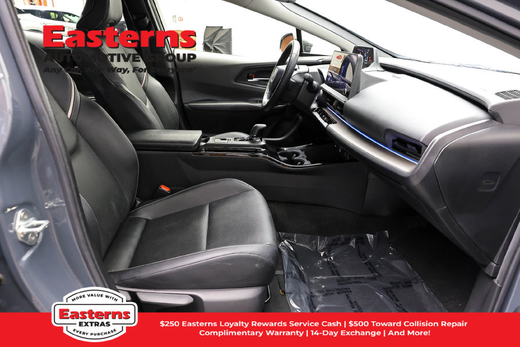Used 2023 Toyota Prius XLE AWD/4WD image 23