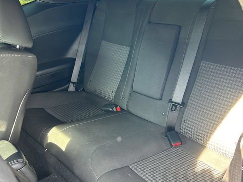 Used 2021 Dodge Challenger R/T Scat Pack RWD image 11