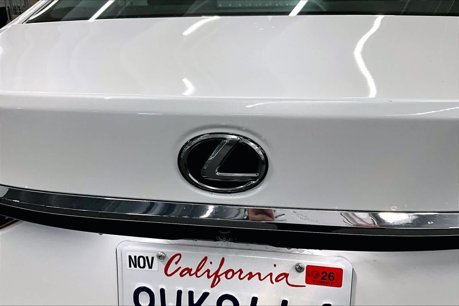 Used 2025 Lexus ES 350 w/ Accessory Package (Z2) FWD image 30