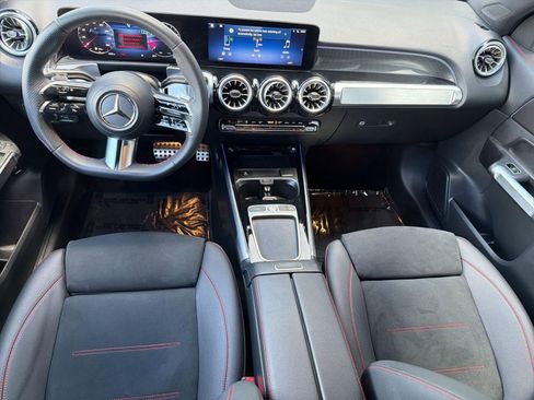 Certified 2024 Mercedes-Benz GLB 250 image 15