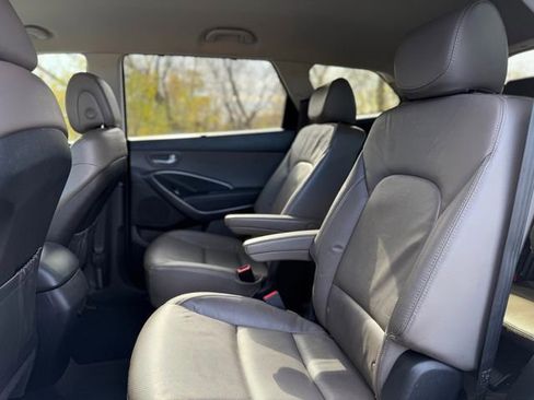 Used 2016 Hyundai Santa Fe Limited image 23