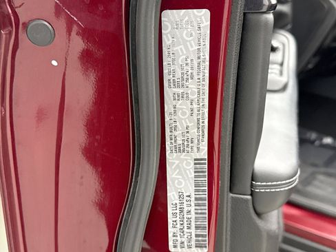 Used 2021 Jeep Grand Cherokee L Laredo image 21