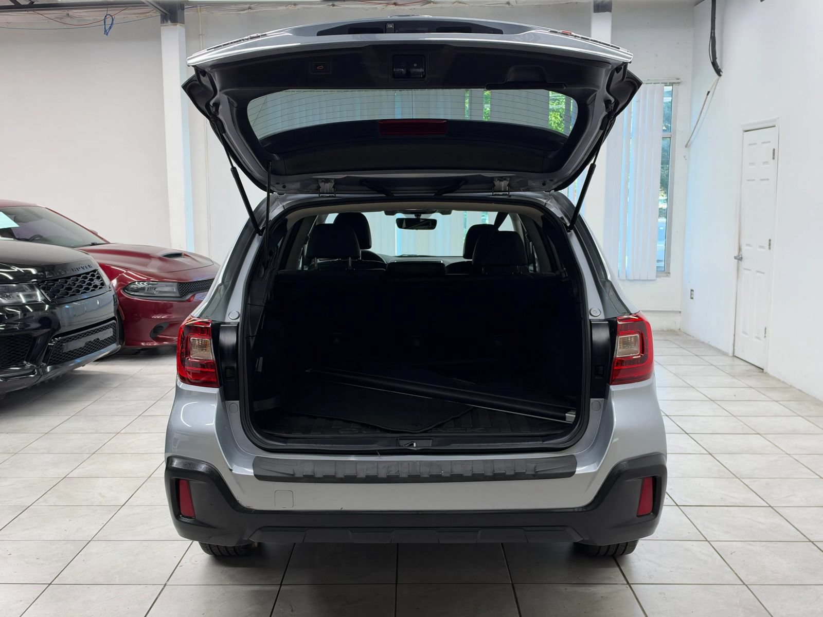Used 2019 Subaru Outback 2.5i Limited AWD/4WD image 20