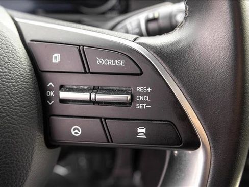 Used 2023 Hyundai Sonata SEL w/ Convenience Package FWD image 16