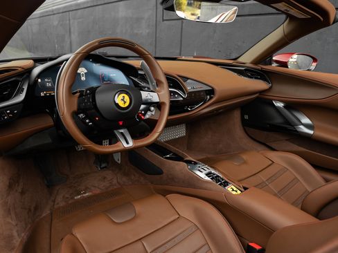 Certified 2025 Ferrari SF90 Spider image 33