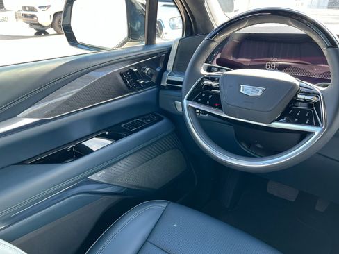 New 2025 Cadillac Escalade IQ Sport 2 w/ LPO, ONYX Package image 12