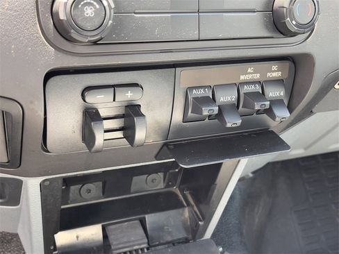 Used 2013 Ford F450 XL w/ PWR Equipment Group image 24