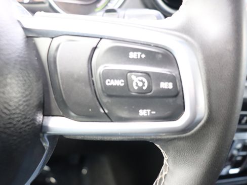 Used 2023 Jeep Wrangler Sahara image 26