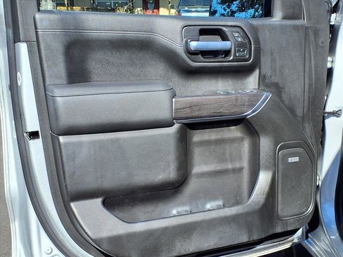 Certified 2021 Chevrolet Silverado 1500 LTZ w/ Technology Package image 15