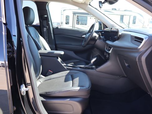 Used 2024 Buick Encore GX Sport Touring w/ Comfort Package image 13