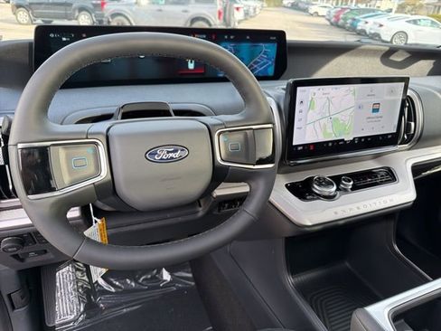 New 2026 Ford Expedition Max Active AWD/4WD image 18
