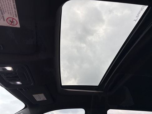 Used 2020 GMC Sierra 2500 AT4 w/ AT4 Premium Package AWD/4WD image 6