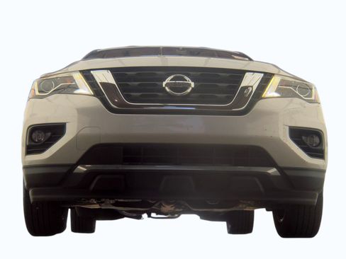 Used 2017 Nissan Pathfinder SL w/ SL Tech Package AWD/4WD image 2