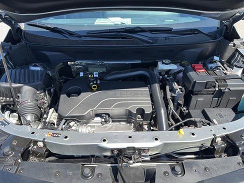 New 2026 Chevrolet Equinox LT w/ Convenience Package II FWD image 27