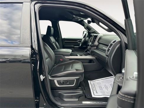 Used 2022 RAM 1500 Laramie w/ Sport Appearance Package image 15