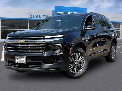 New 2026 Chevrolet Traverse LT w/ Driver Confidence Package FWD image 2