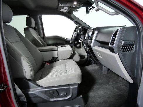 Used 2019 Ford F150 XLT w/ Equipment Group 302A Luxury AWD/4WD image 13