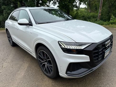 Used 2021 Audi Q8 Premium Plus AWD/4WD image 23