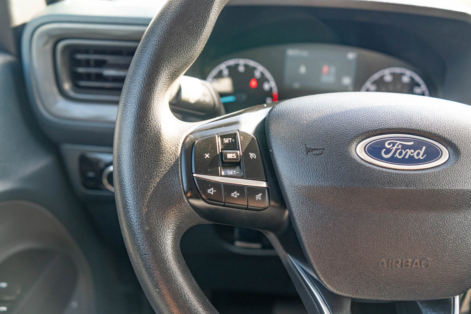 Used 2024 Ford Maverick XL FWD image 27