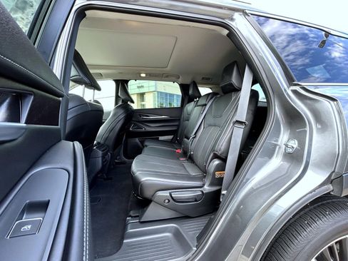 Used 2025 INFINITI QX60 Sensory AWD/4WD image 21