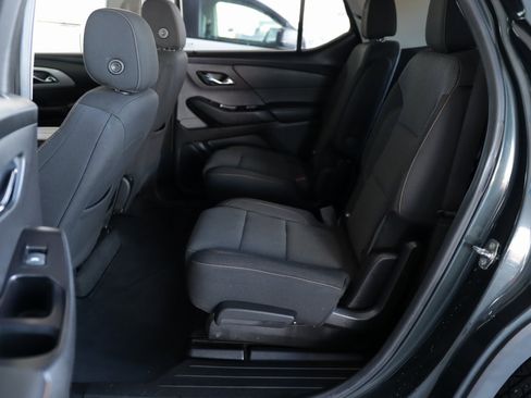 Used 2019 Chevrolet Traverse LT image 24