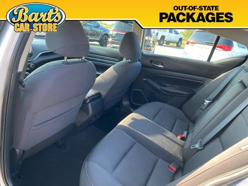 Used 2019 Nissan Altima 2.5 S FWD image 18