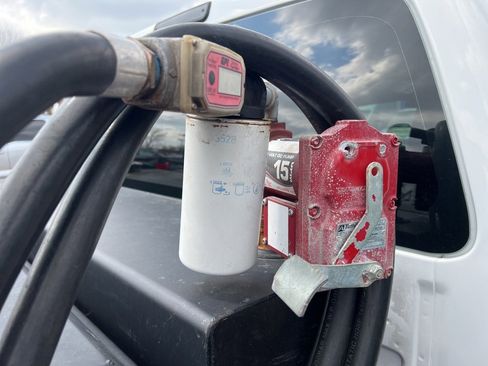 Used 2016 Ford F550 4x4 Crew Cab Super Duty image 8