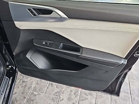 New 2026 Volkswagen Taos SE AWD/4WD image 11