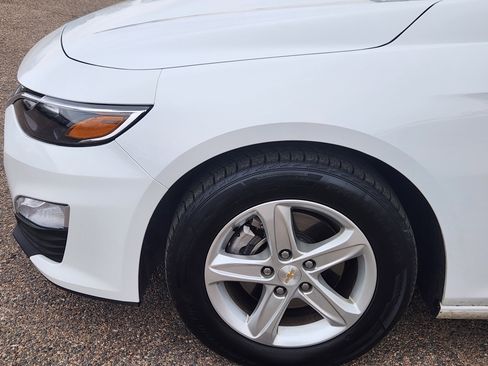 Used 2024 Chevrolet Malibu LT image 6