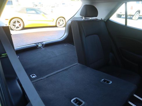 Used 2021 Hyundai Venue SE image 42