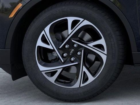 New 2026 Lincoln Nautilus Premier w/ Equipment Group 102A image 19